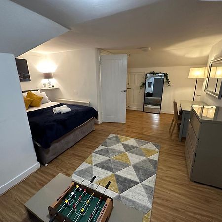 Apartament 3 Bed Flat With Pool Table Cambridge Zewnętrze zdjęcie